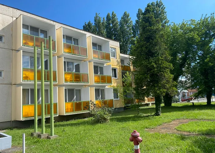 Aranypart Hostel