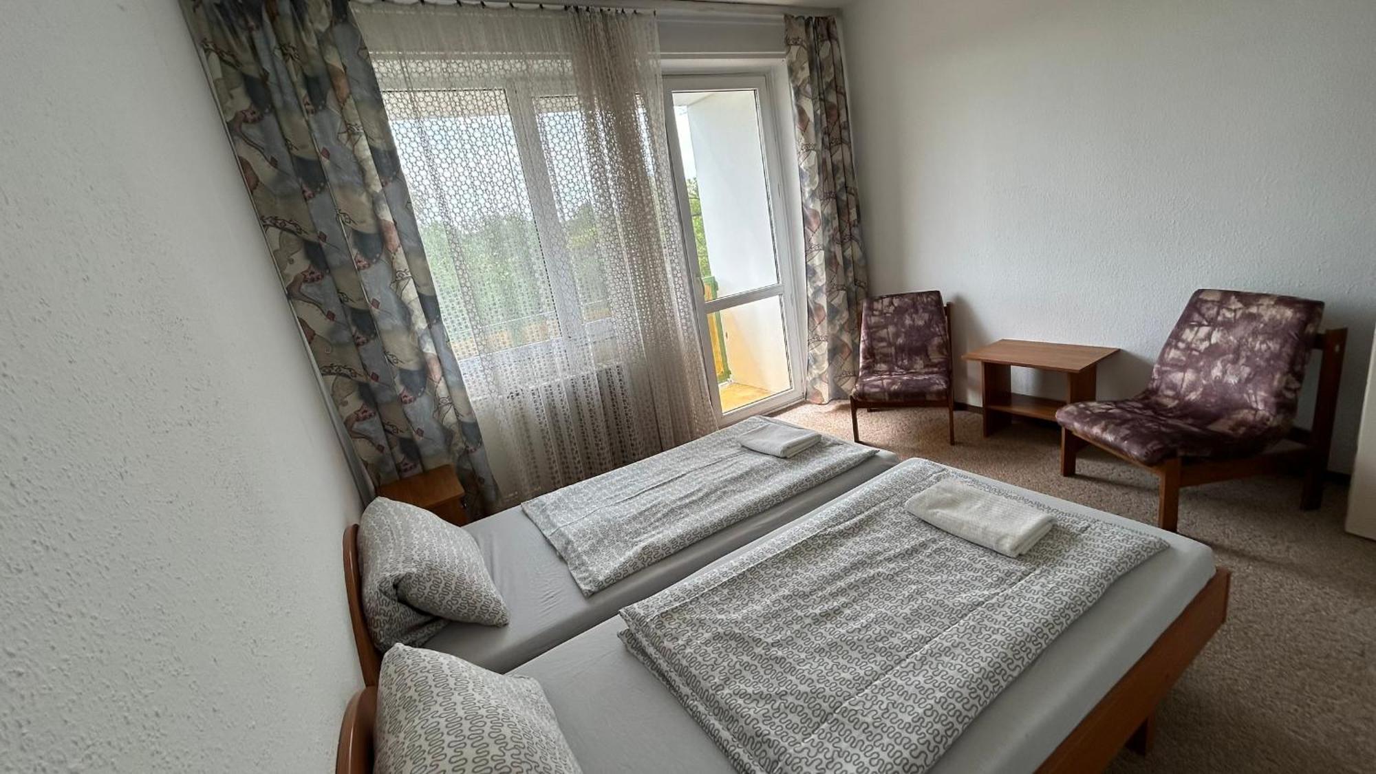 Guest house Aranypart Siofok