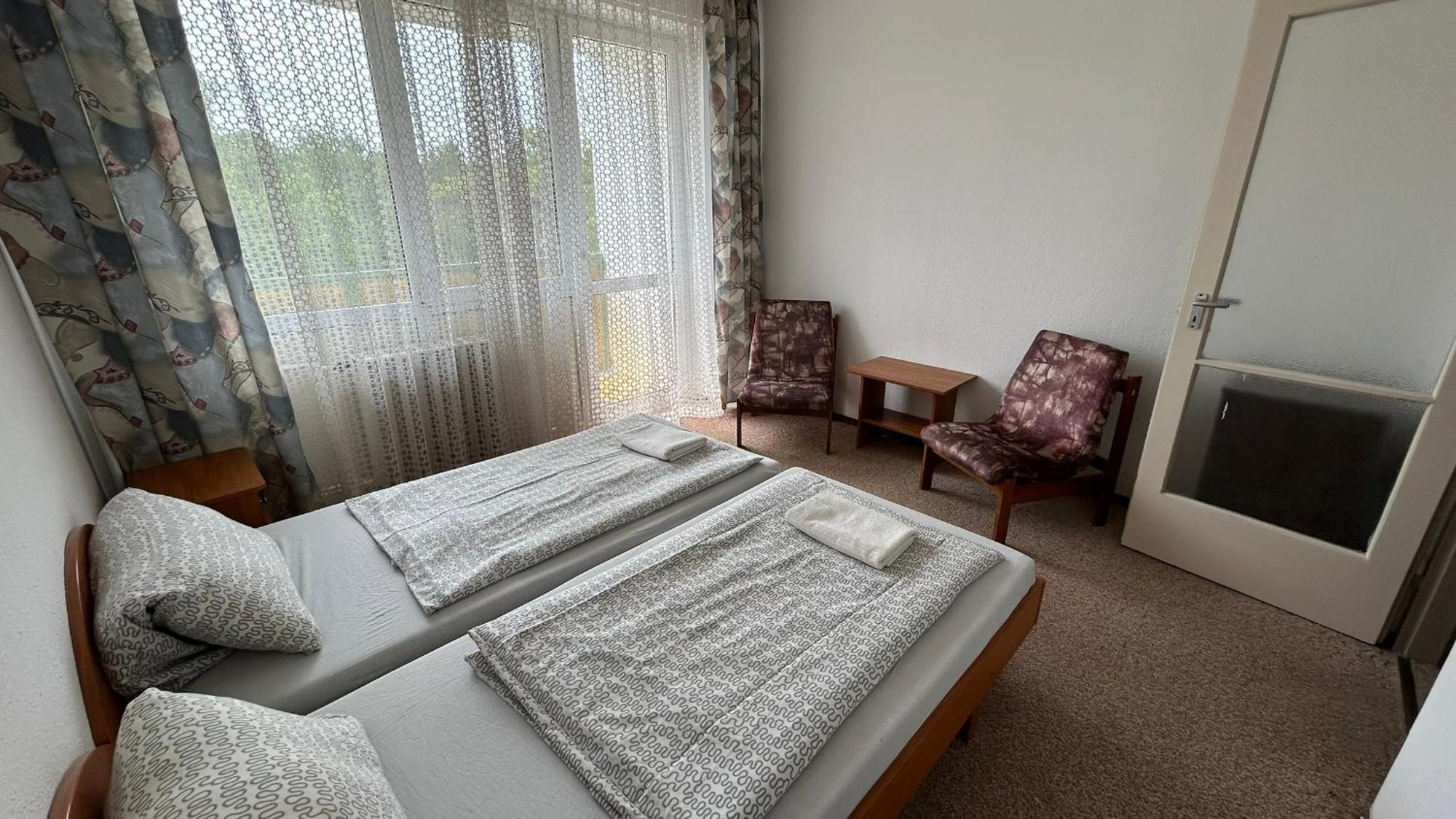 Aranypart Guest house Siofok